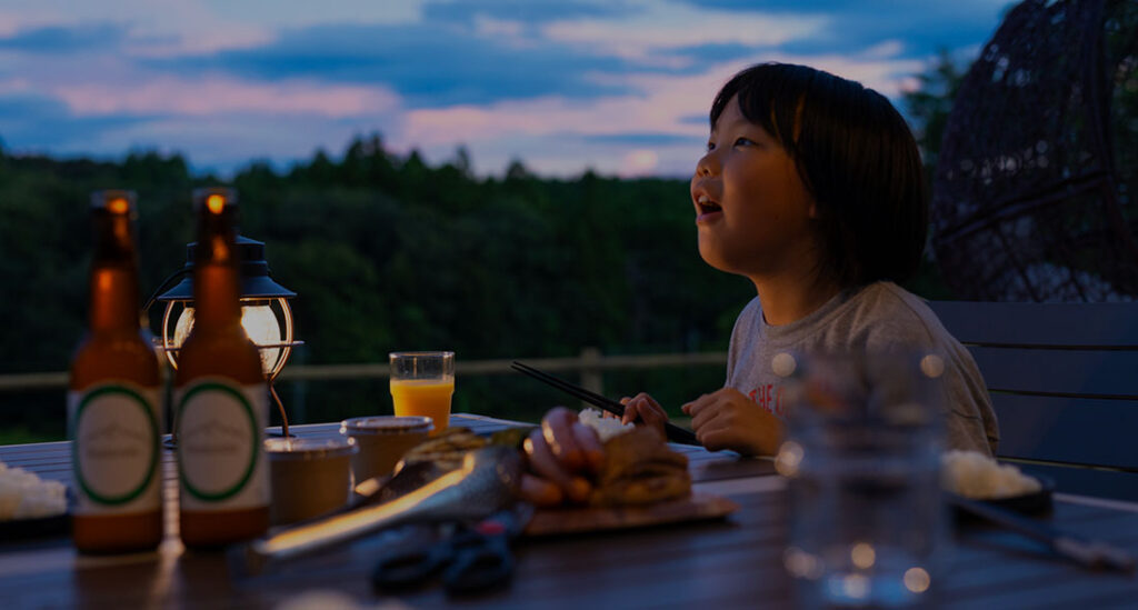 レドンド秋吉台のドーム型テント 山口県 子連れグランピング グルメ 子供連れ